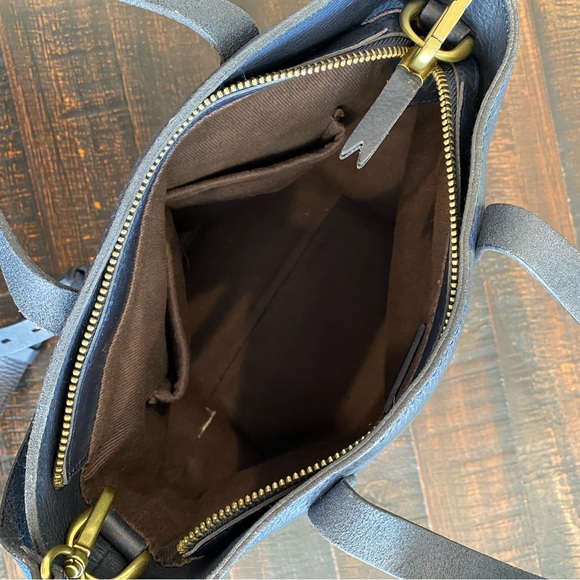 Madewell Zip-Top Transport Crossbody, Deep Navy - Picture 3 of 4